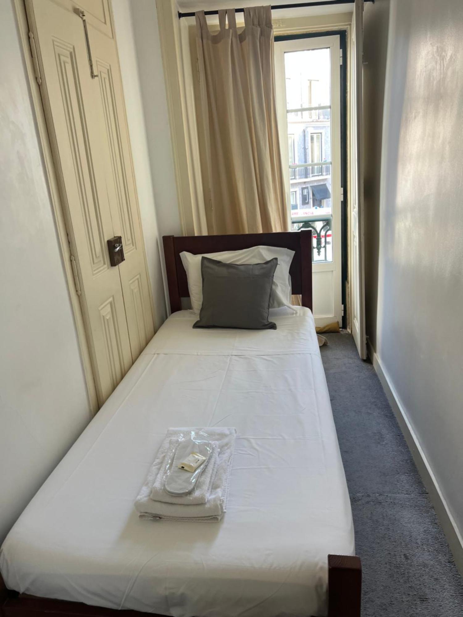 Hotel Sao Lazaro Bhuiyan Family Host Lizbona Zewnętrze zdjęcie