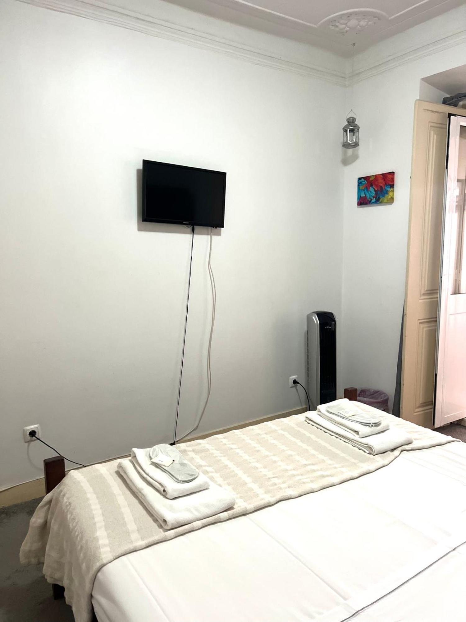 Hotel Sao Lazaro Bhuiyan Family Host Lizbona Zewnętrze zdjęcie